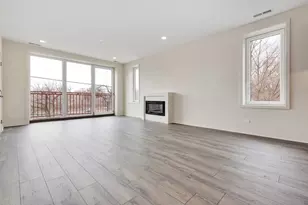 2824 W Van Buren St, Chicago, IL 60612 - Photo 2