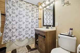 7527 S Perry Ave, Chicago, IL 60620 - Photo 12