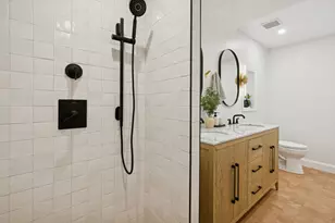 1065 N Marshfield Ave, Chicago, IL 60622 - Photo 20
