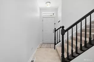 2417 Brush Hill Cir, Joliet, IL 60432 - Photo 10