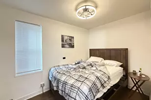 1933 W Grand Ave, Chicago, IL 60622 - Photo 14