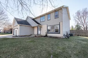 514 Judith Ct, Winthrop Harbor, IL 60096 - Photo 2