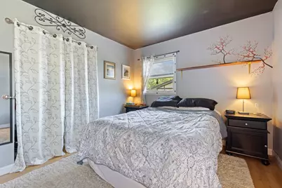 745 Sunbury Road, South Elgin, IL 60177 - Photo 12