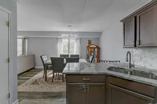 6810 W Winding Trail, Oak Forest, IL 60452 - Photo 14