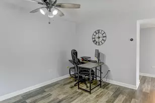 6810 W Winding Trail, Oak Forest, IL 60452 - Photo 10