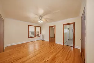 6719 N Oshkosh Ave, Chicago, IL 60631 - Photo 4