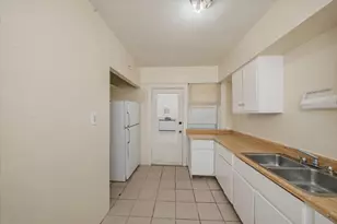 6719 N Oshkosh Ave, Chicago, IL 60631 - Photo 8