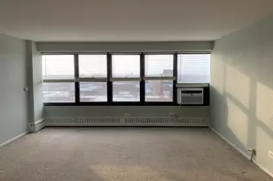 6030 N Sheridan Rd, Chicago, IL 60660 - Photo 2