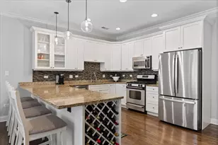 4700 N Kenmore Ave, Chicago, IL 60640 - Photo 8