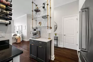 3010 N Sheffield Ave, Chicago, IL 60657 - Photo 12