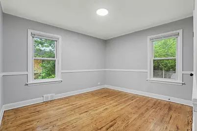 326 W 107th Place, Chicago, IL 60628 - Photo 8
