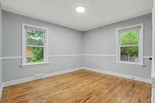 326 W 107th Pl, Chicago, IL 60628 - Photo 8