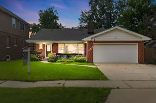 3326 Prairie Ave, Brookfield, IL 60513 - Photo 1