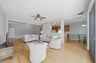 [Address not provided], Park Ridge, IL 60068 - Photo 4