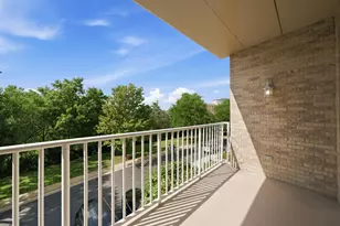 [Address not provided], Park Ridge, IL 60068 - Photo 26