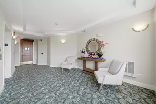 [Address not provided], Park Ridge, IL 60068 - Photo 34