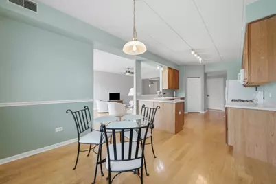 1761 Pavilion Way #301, Park Ridge, IL 60068 - Photo 16