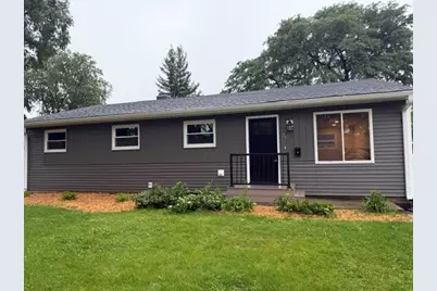 75 Cambridge Lane, Glendale Heights, IL 60139 - Photo 1