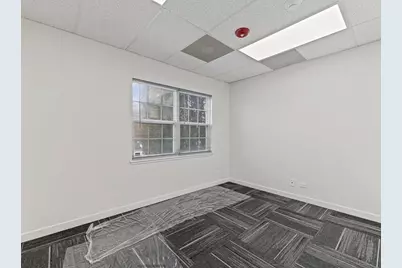 715 E Irving Park Road, Roselle, IL 60172 - Photo 8