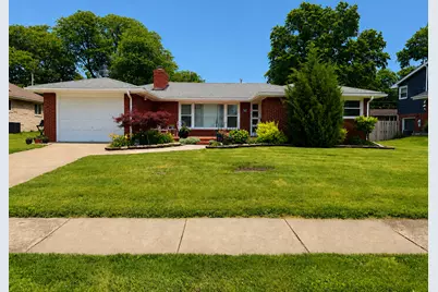 1812 Ave E, Sterling, IL 61081 - Photo 1