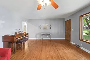 120 W Eisenhower St, Waterman, IL 60556 - Photo 6