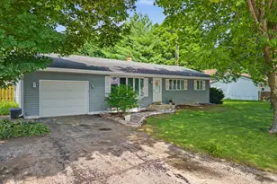 120 W Eisenhower St, Waterman, IL 60556 - Photo 2