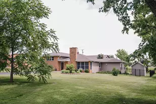 8827 W 131st Pl, Orland Park, IL 60462 - Photo 2