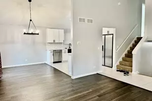 2S151 Avondale Ln, Lombard, IL 60148 - Photo 2