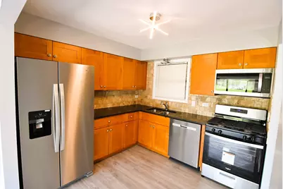 1305 Bamburg Court #C, Hanover Park, IL 60133 - Photo 2