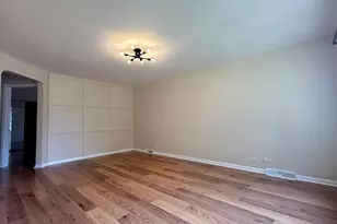 7520 W Carmen Ave, Harwood Heights, IL 60706 - Photo 4