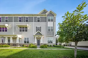 2722 Lily Ln, Rolling Meadows, IL 60008 - Photo 1