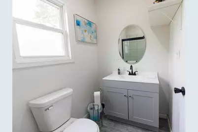 1904 Ezra Avenue, Zion, IL 60099 - Photo 8