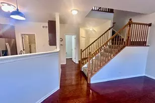 24130 Walnut Cir, Plainfield, IL 60585 - Photo 6