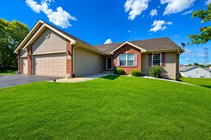 423 Cross Plains Rd, Rockford, IL 61107 - Photo 44