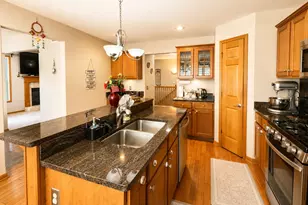 423 Cross Plains Rd, Rockford, IL 61107 - Photo 14