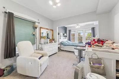 2215 W Arthur Avenue, Chicago, IL 60645 - Photo 26