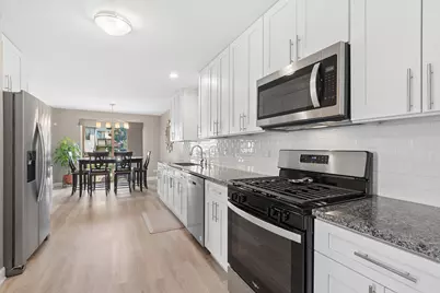 8233 W Chestnut Court, Frankfort, IL 60423 - Photo 12