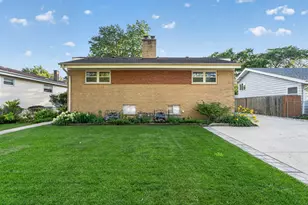 450 N Addison Rd, Villa Park, IL 60181 - Photo 1
