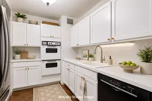 777 N Michigan Ave, Chicago, IL 60611 - Photo 8