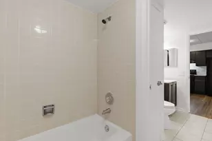 645 N Briar Hill Ln, Addison, IL 60101 - Photo 16
