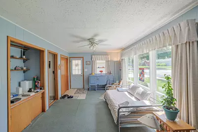 325 S Lodge Lane, Lombard, IL 60148 - Photo 6