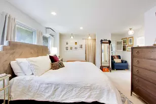 2012 W Estes Ave, Chicago, IL 60645 - Photo 20