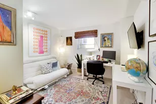 2012 W Estes Ave, Chicago, IL 60645 - Photo 16