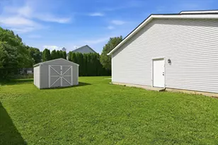1 Regal Ct, Algonquin, IL 60102 - Photo 38