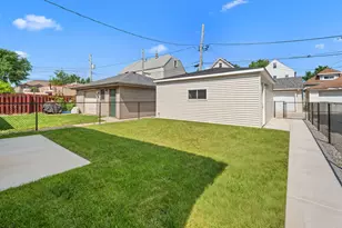 7610 W 60th Pl, Summit, IL 60501 - Photo 20