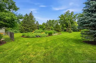 39W390 Juliet Dr, Elgin, IL 60124 - Photo 28