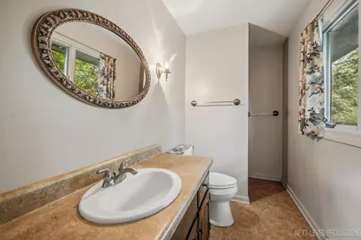 39W390 Juliet Drive, Elgin, IL 60124 - Photo 16