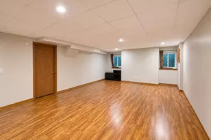 21 Arbor Dr, Streamwood, IL 60107 - Photo 12