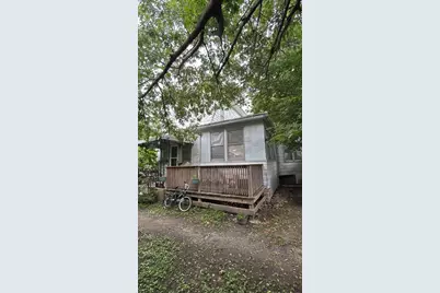 1112 Fulton Street, Ottawa, IL 61350 - Photo 2