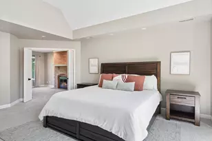 329 Royce Woods Ct, Naperville, IL 60565 - Photo 18